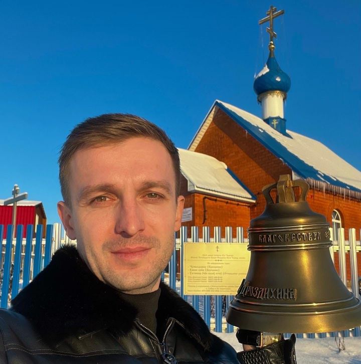 Московский мастер подарил колокол субашской церкви