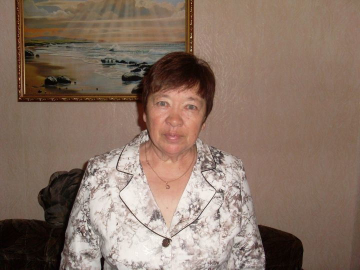 Роза Меньшикова - гомерен балалар тәрбияләүгә багышлаган педагог