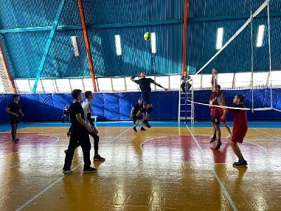 Спортсмены из Фершампенуаза выиграли в открытом турнире по волейболу