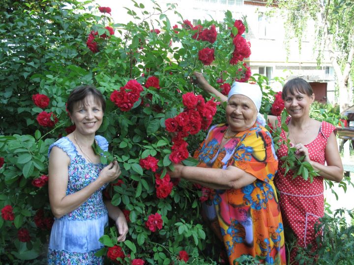 Кач манган көнне Чәбия керәшеннәре токмачлы аш пешергән, казан пиругы салган