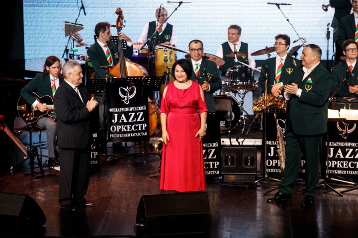 Лидия Әхмәтова оркестр белән джазлы концерт куячак