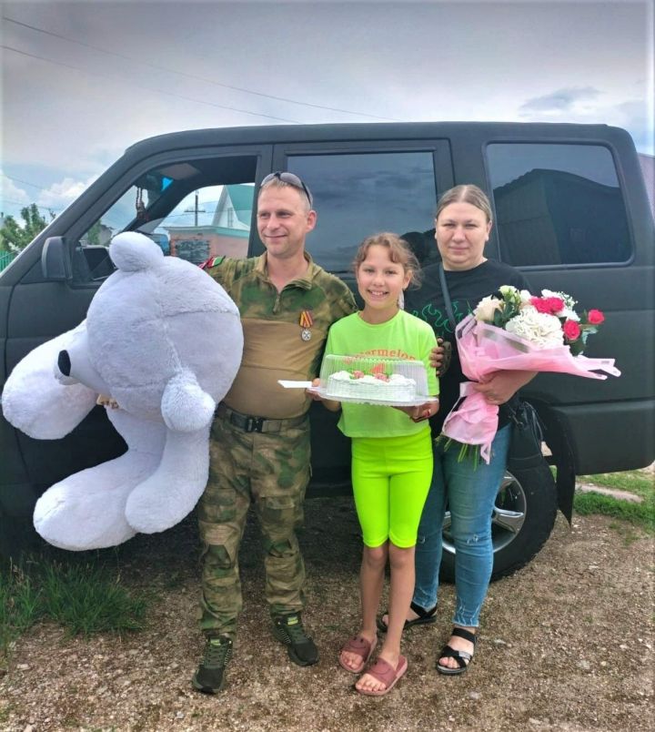 Махсус хәрби операциядән ялга кайткан егет үзенә хат язган керәшен кызын эзләп тапкан