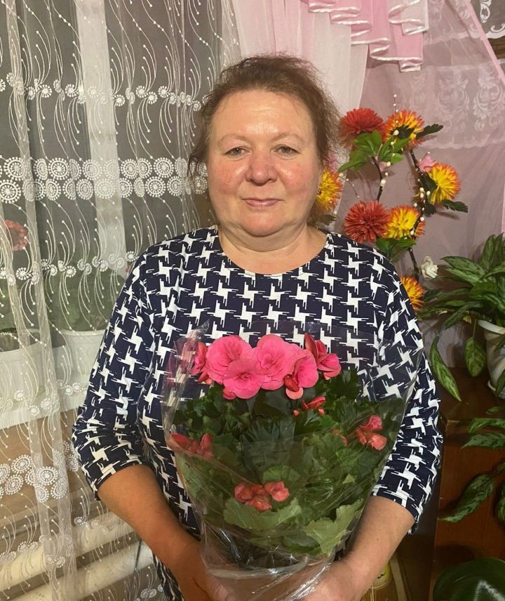 Надия Волкова: Бәхетле булсын һәркем