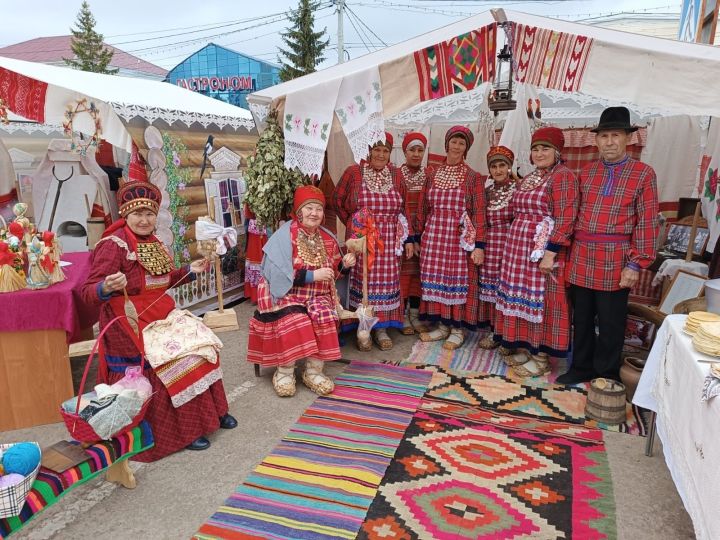 В Бакалинском районе прошел фестиваль казачьего круга, где был оформлен кряшенский дворик