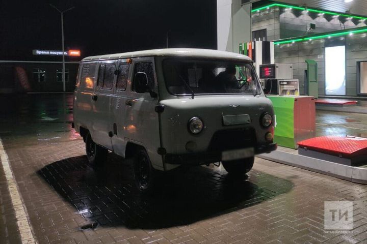 Зәй хәрбиенә алгы сызыкта хезмәт итү өчен «УАЗ» машинасы алып җибәрделәр