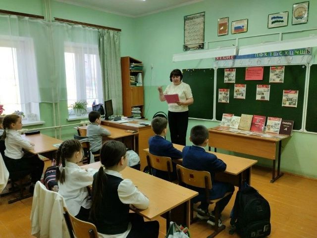 Яңа Илек мәктәбе «Безнең гаилә хәтер китаплары» Бөтенроссия акциясенә кушылды