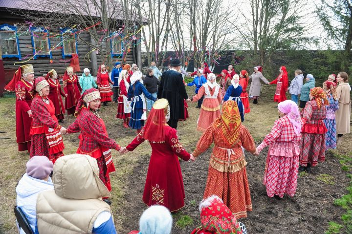 Кече Җирекледә районкүләм Олы көн узды