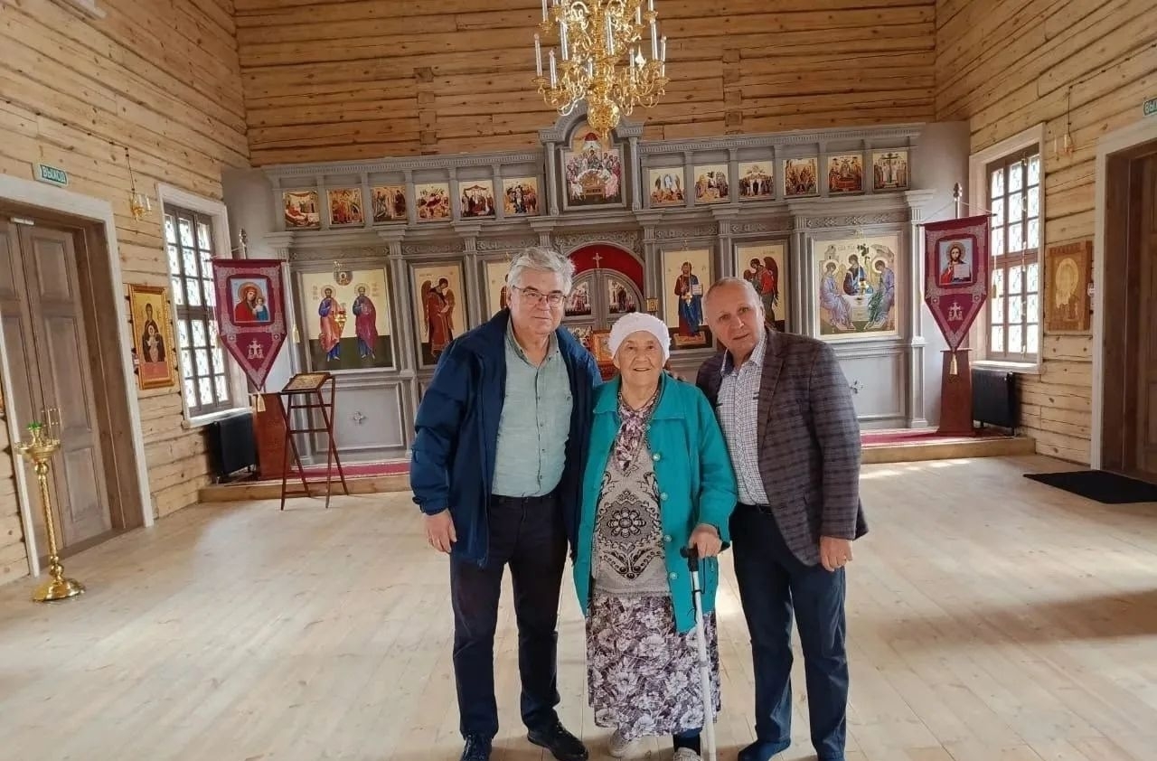 Гости в церкови