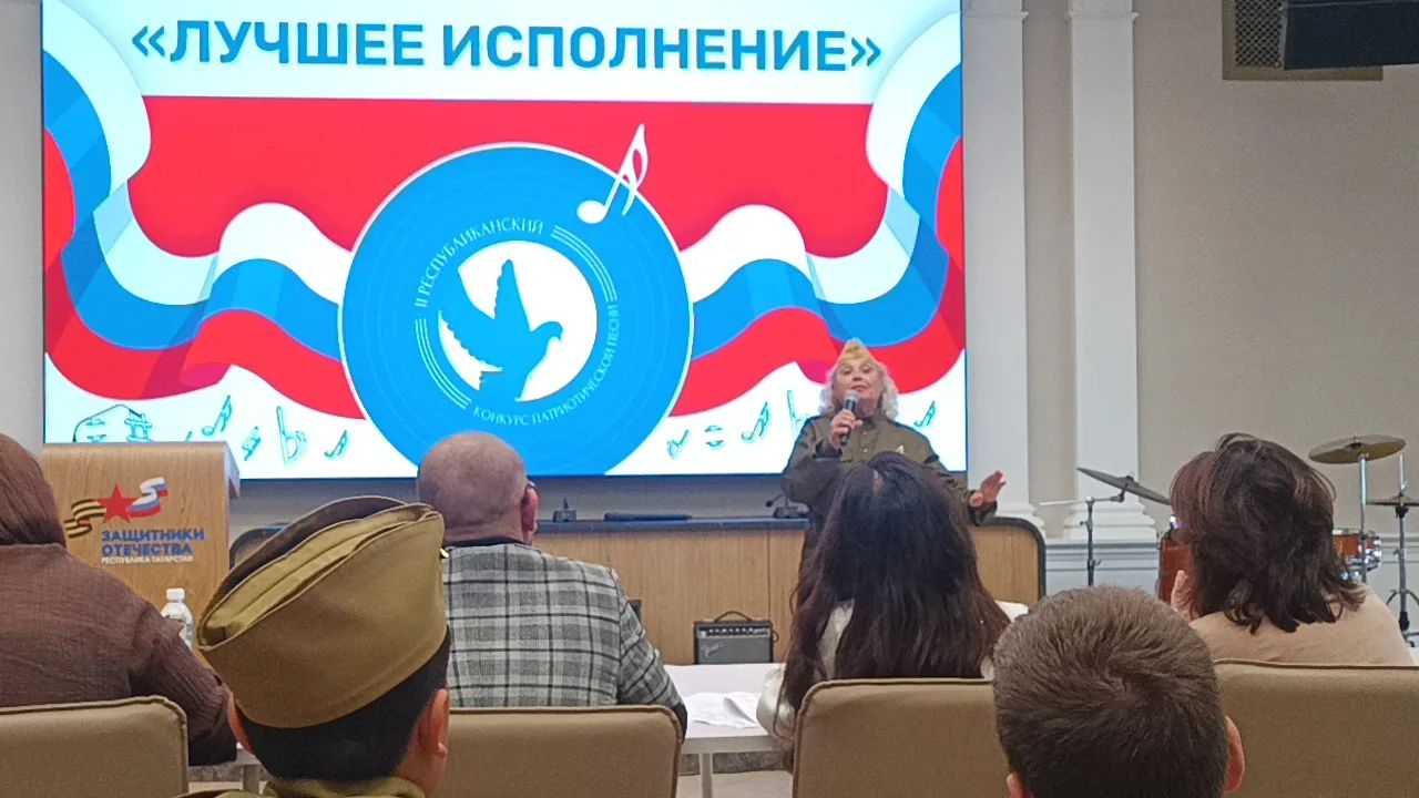 Анна Антонова дәрәҗәле жюри каршында