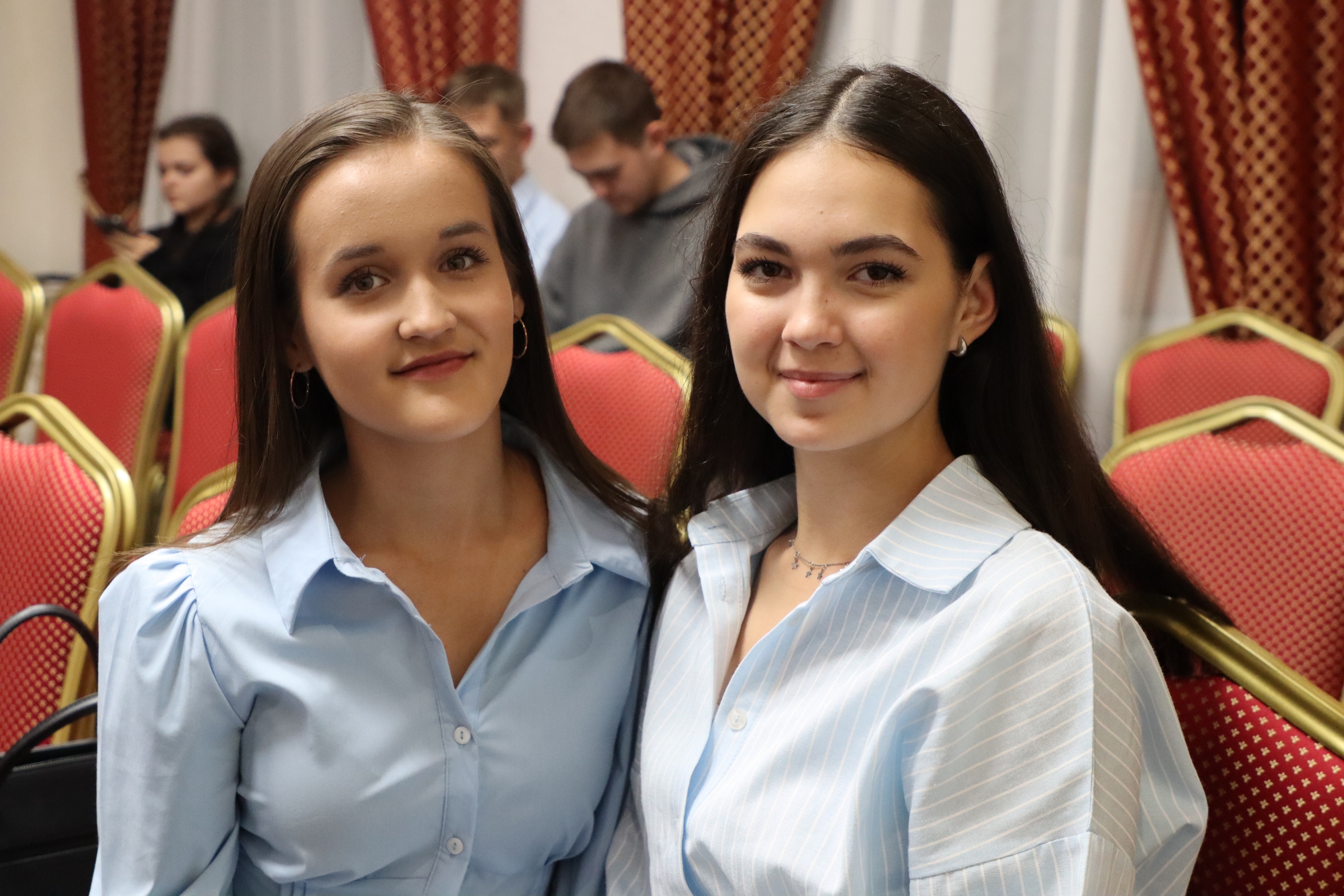 Адиля Ишалина һәм Амелия Павлова