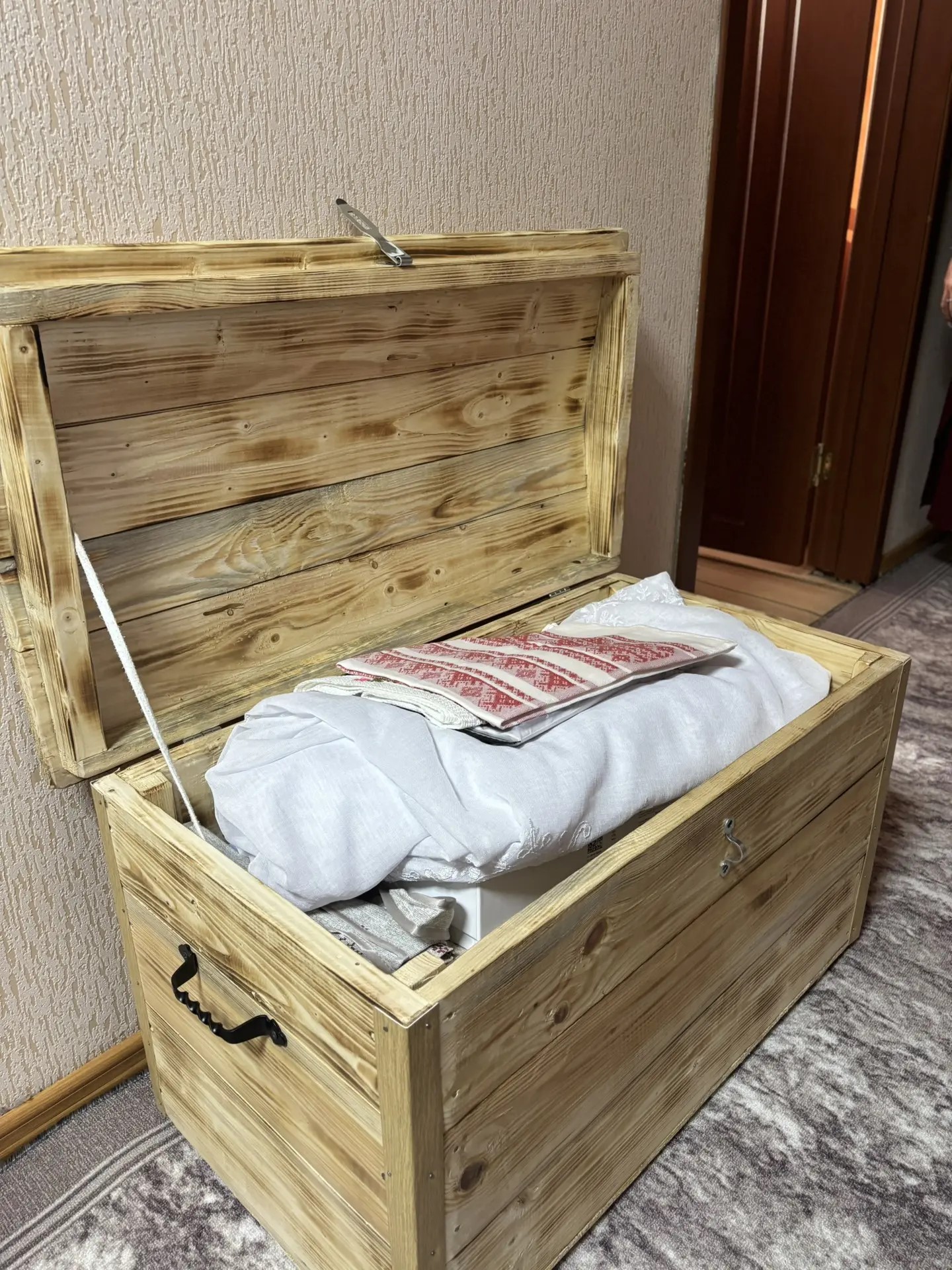 Бирнә сандыгы