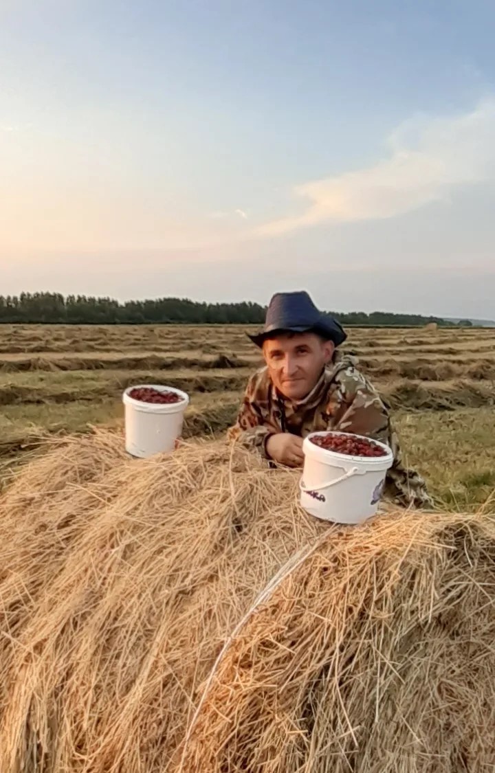 Юрий Емельянов