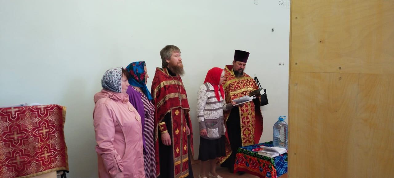 Впервые за восемьдесят лет в селе Белая Гора состоялось богослужение