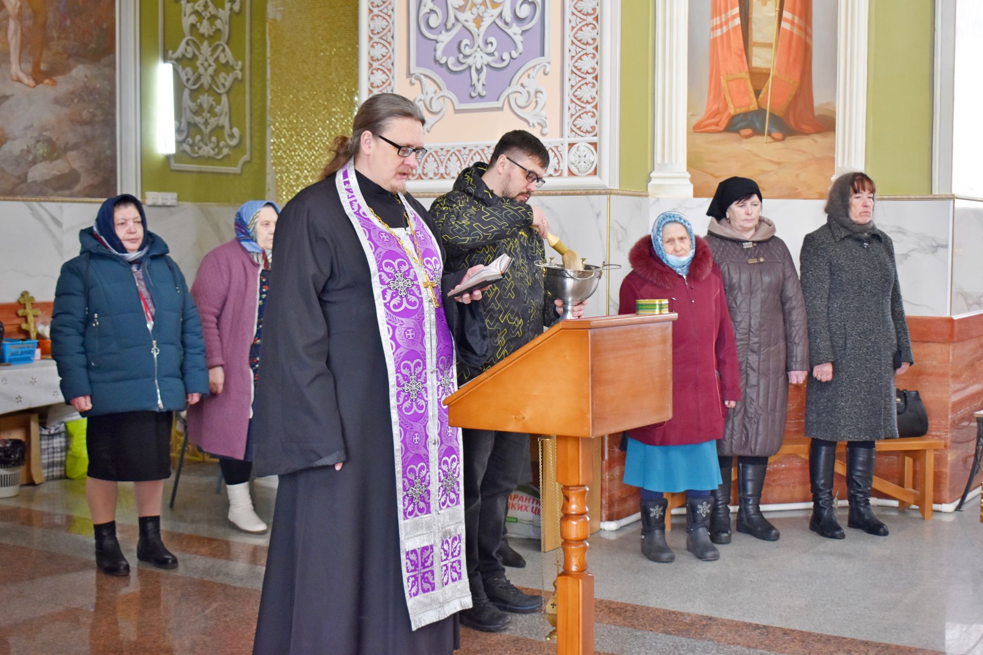 В храме Святителя Николая Чудотворца села Князево провели поминальный день в родительскую субботу