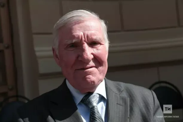 Григорий Родионов шигырьләре