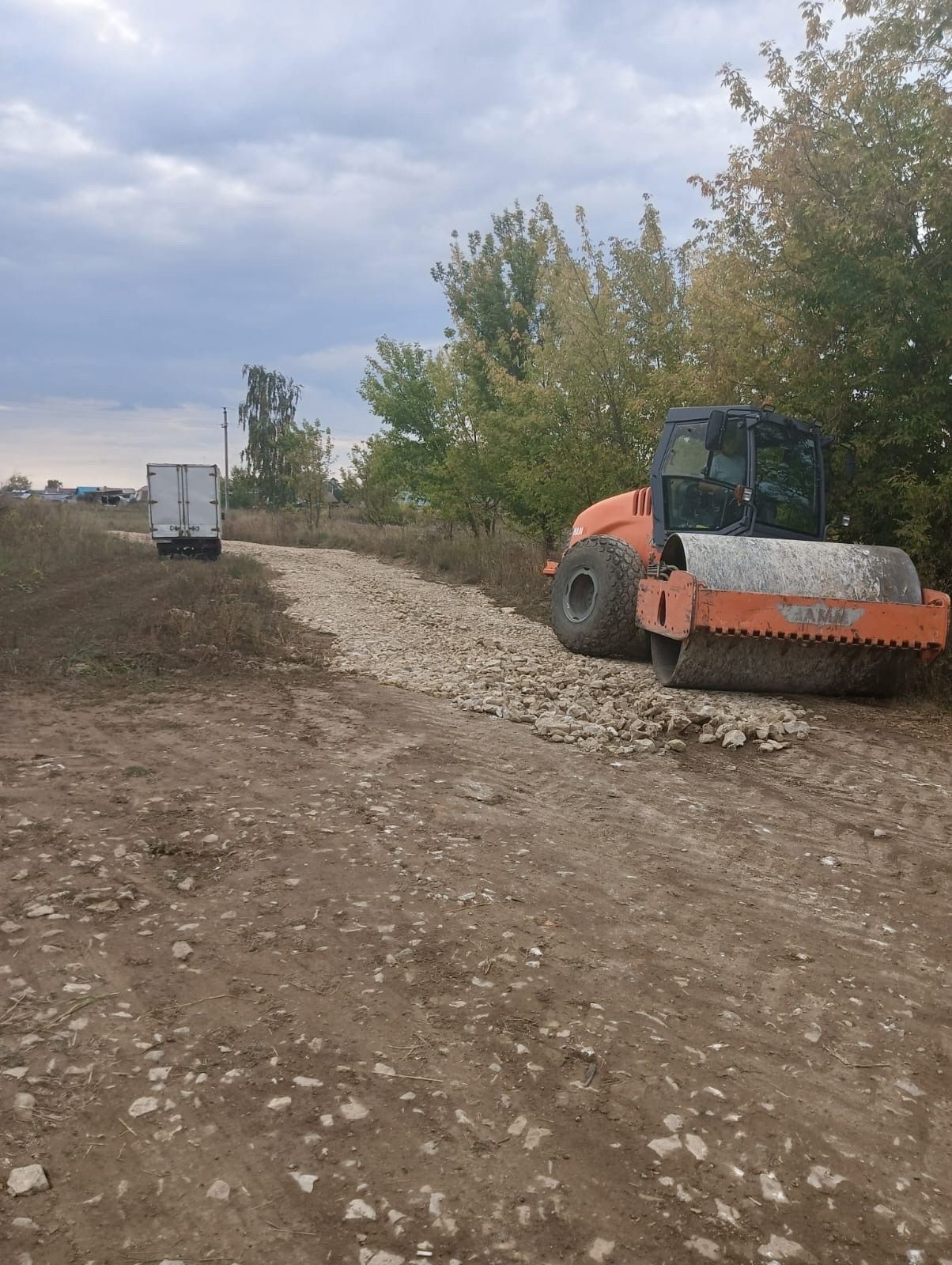 Керәшен Сәрдәсе авыл җирлеге башлыгы башкарылган эшләре турында сөйләде, киләсе елга планнары белән уртаклашты