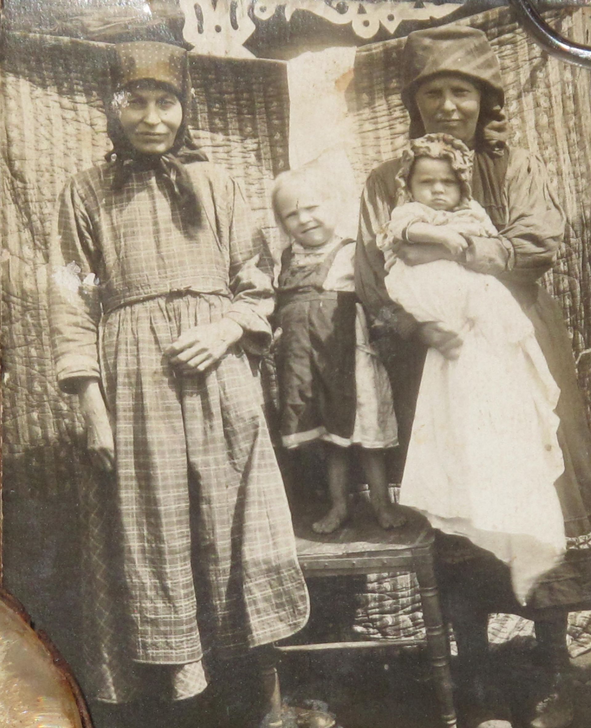 Якынча бер гасыр элек төшерелгән фотода – керәшен тарихы