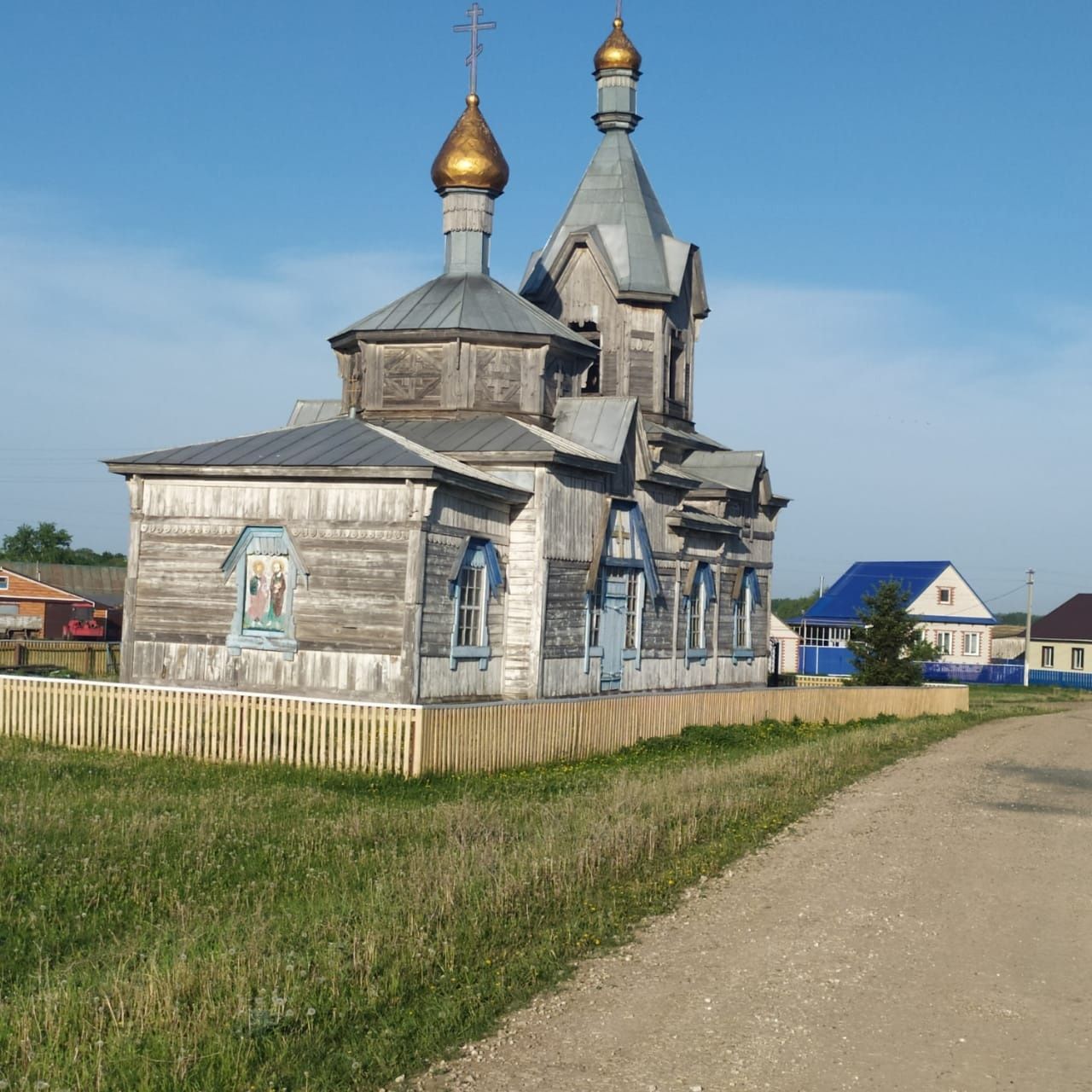 Чистай ягы керәшеннәре үз авыллары өчен җан атып яшиләр