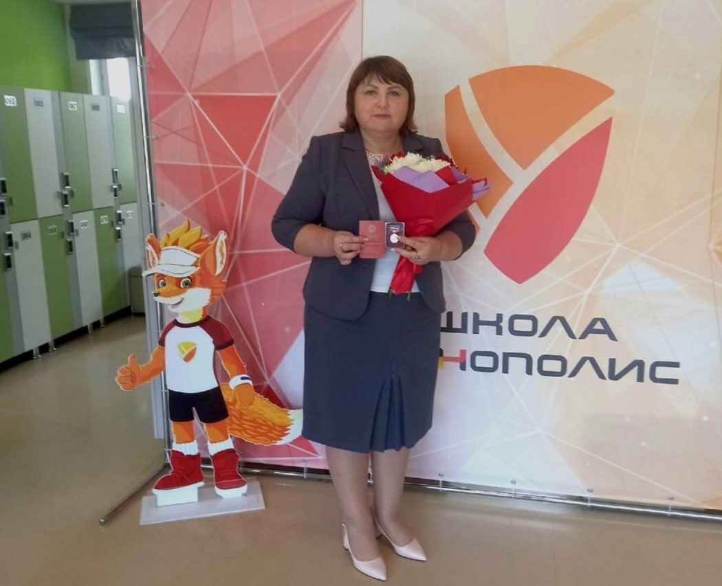 Кайбычтан Марина Русовага мактау билгесе тапшырылды