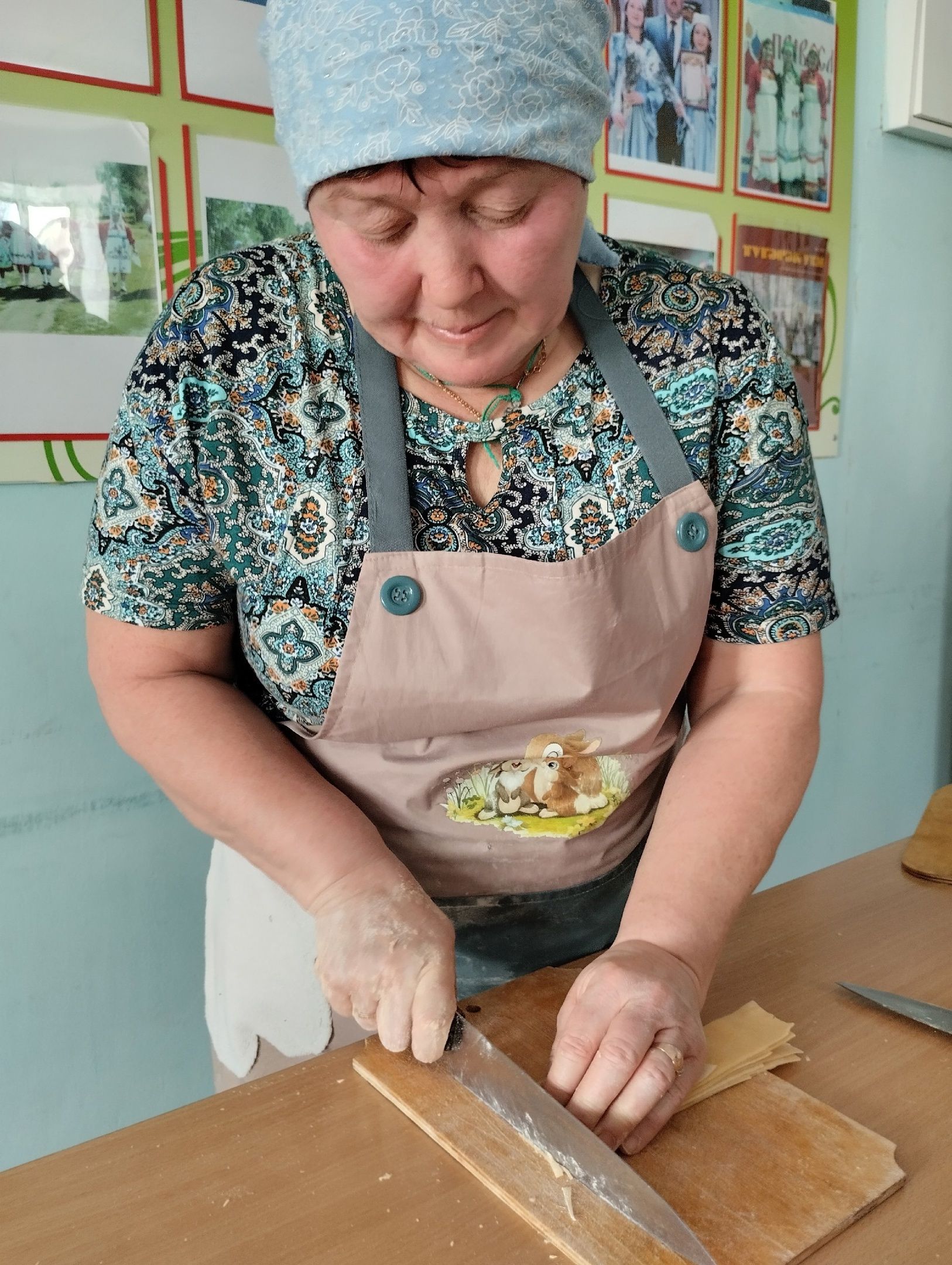 В Большое Тябердино женщины приготовили домашнюю лапшу для участников СВО