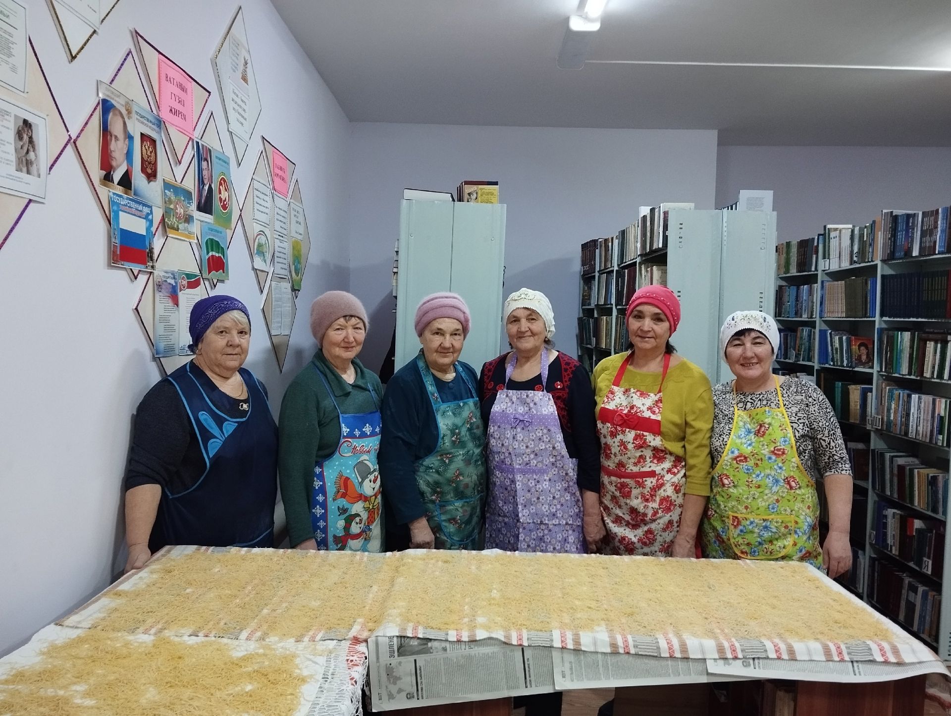 Керәшен Шураны түтиләре махсус операциядә катнашучыларга өй токмачы әзерләде