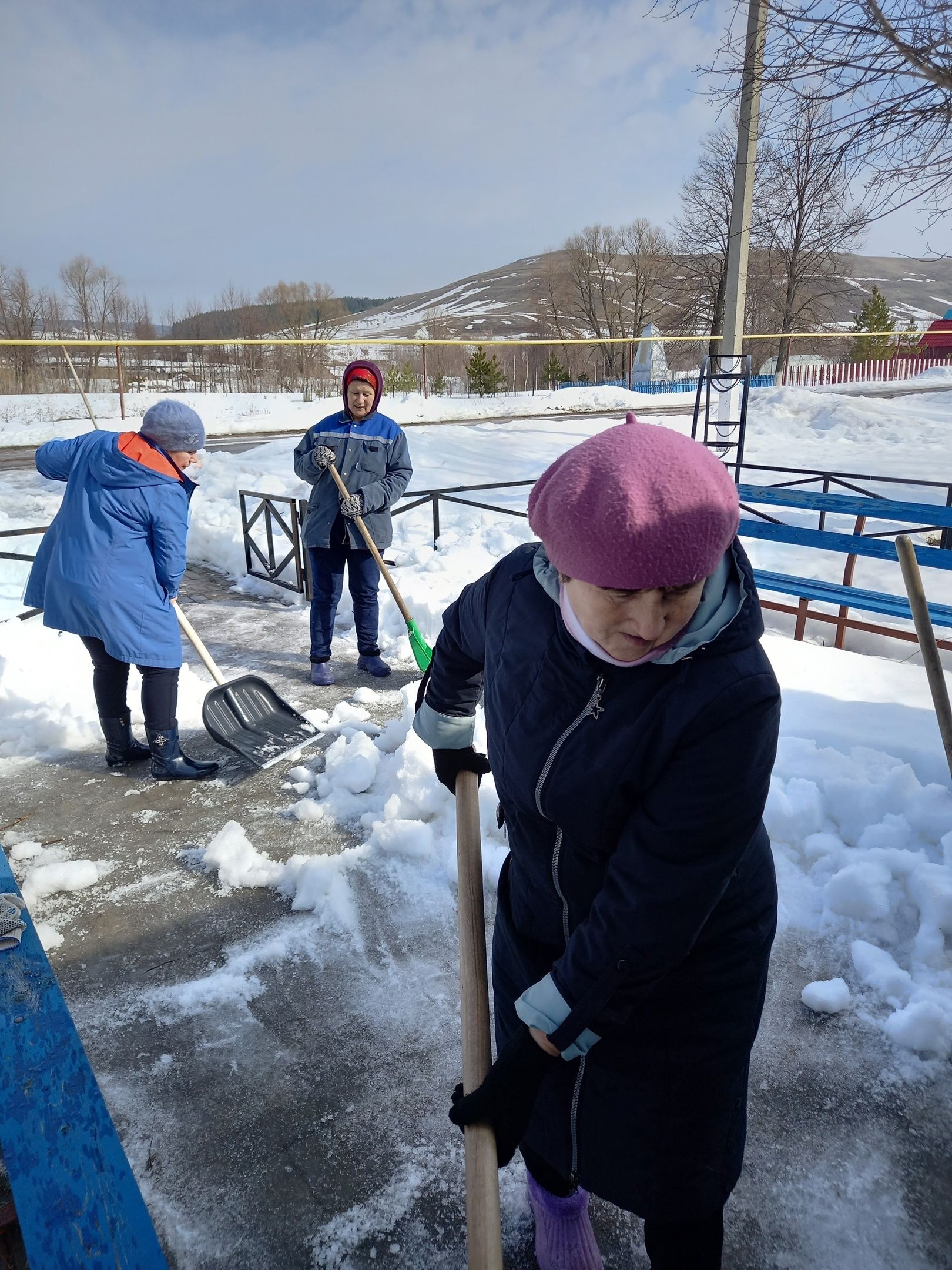 В селах прошел «Снежный средник»