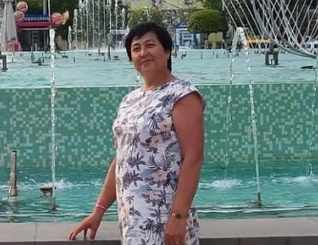 Мәлкәннән Лариса Әхмәтшина: «Әниемнең үз куллары белән чиккән әйберләрен кадерләп саклыйм»