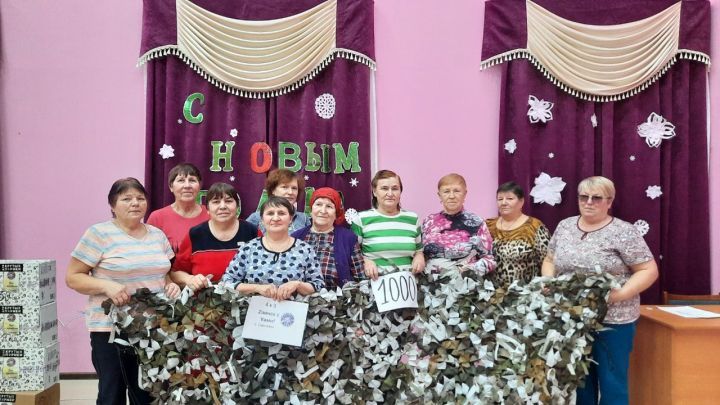 «Бер меңнән артып китте»: Сәвәләйлеләр маскировка челтәре үрүне дәвам итә