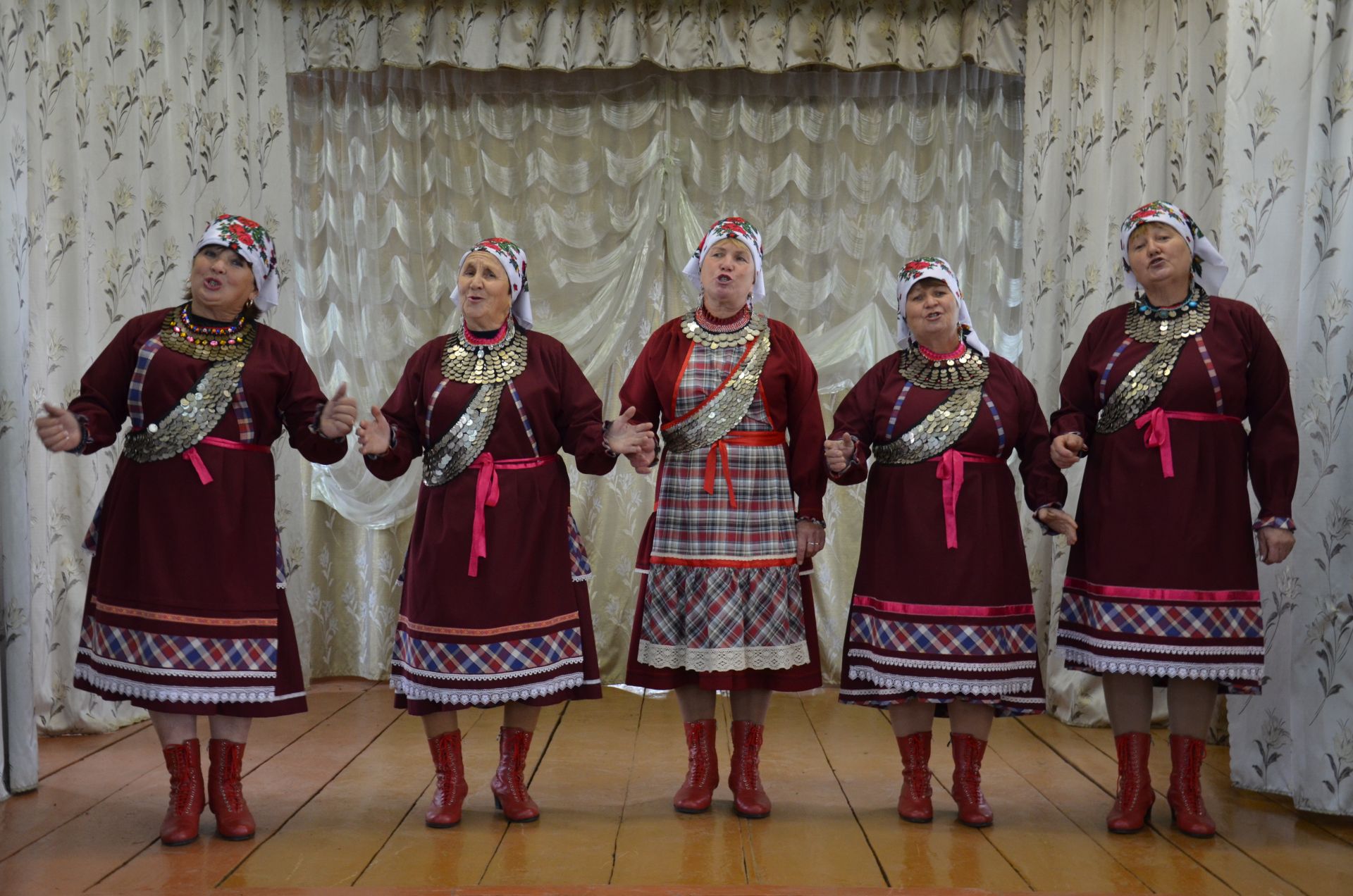 Владимир авылының «Талир тәңкә» ансамбле туган якларының борынгы мирасын саклый