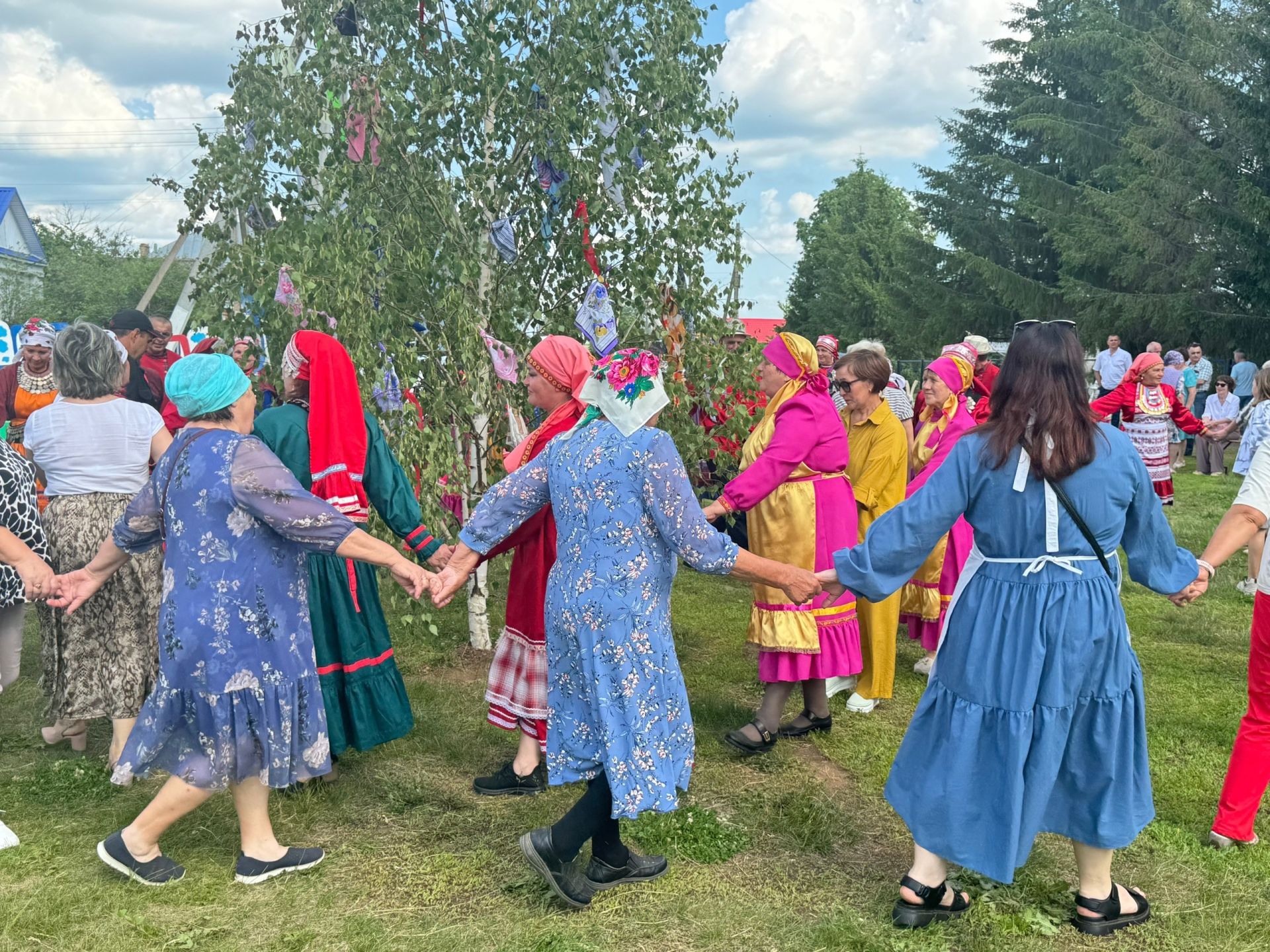 Республикакүләм Җапрак бәйрәме Югары Кондратада булды