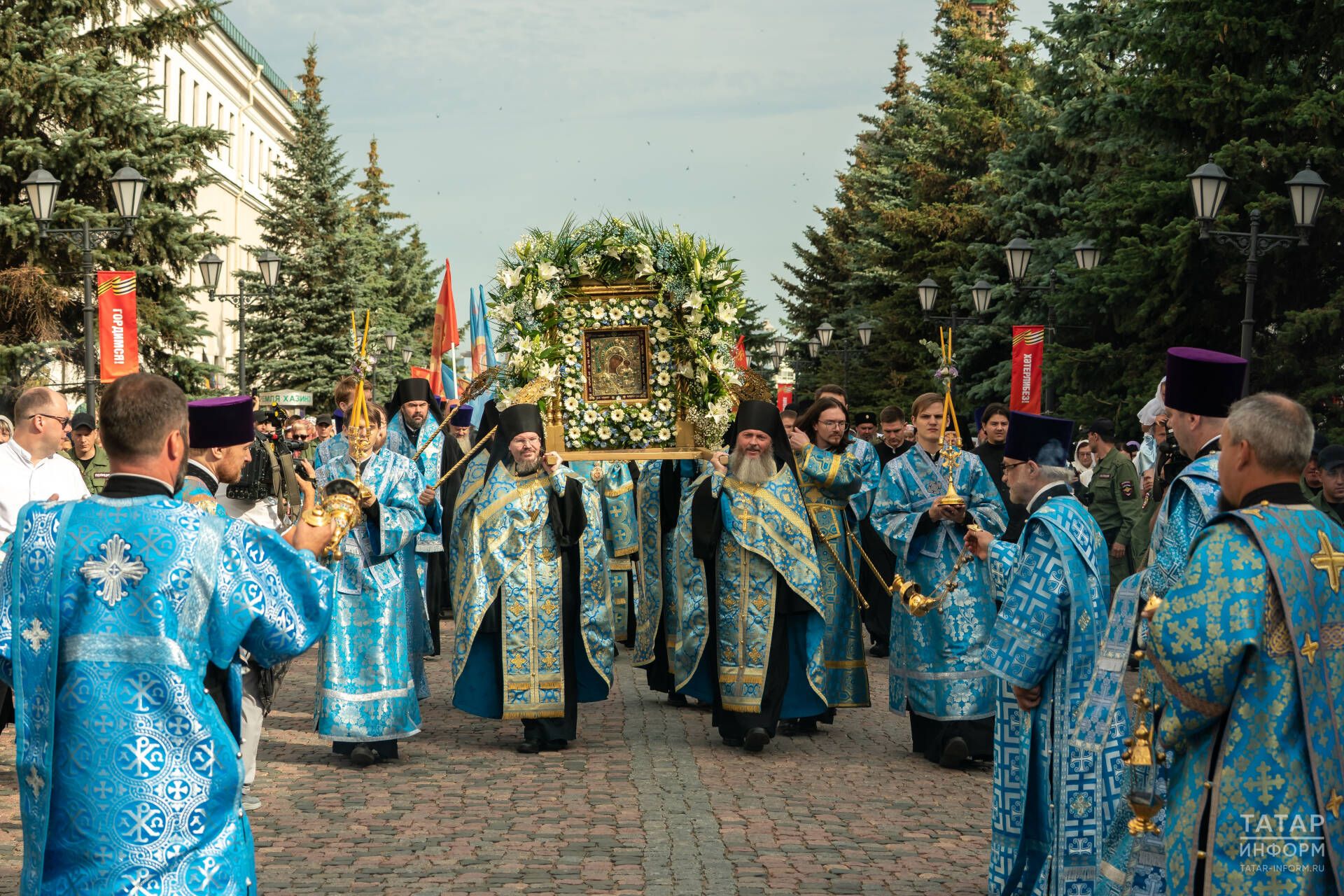 Мәскәү һәм Бөтен Россия Патриархы Кирилл Казанда литургия уздырды
