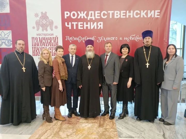 Пётр Уразайкин Мәскәүдәге Рождество укуларында катнаша