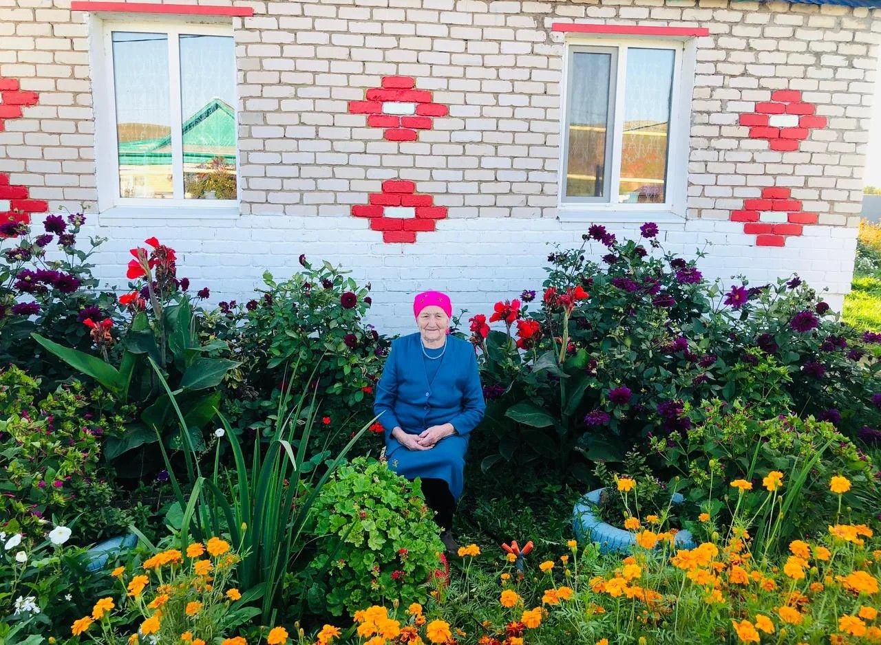 Гаделлек һәм эш сөючәнлек үрнәге: 89 яшьлек Мария Миронова тормышы