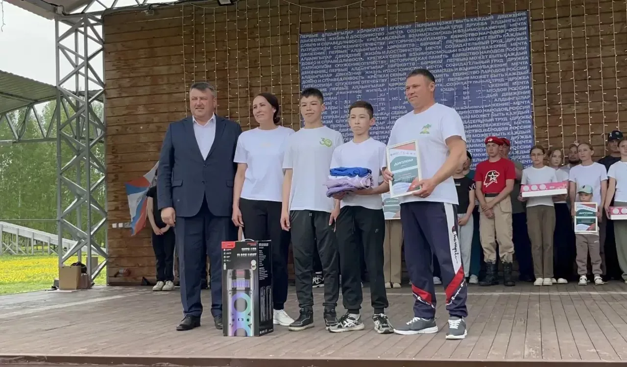 Семья Долматовых из Хозесанова победила в районной «Семейной Зарнице»