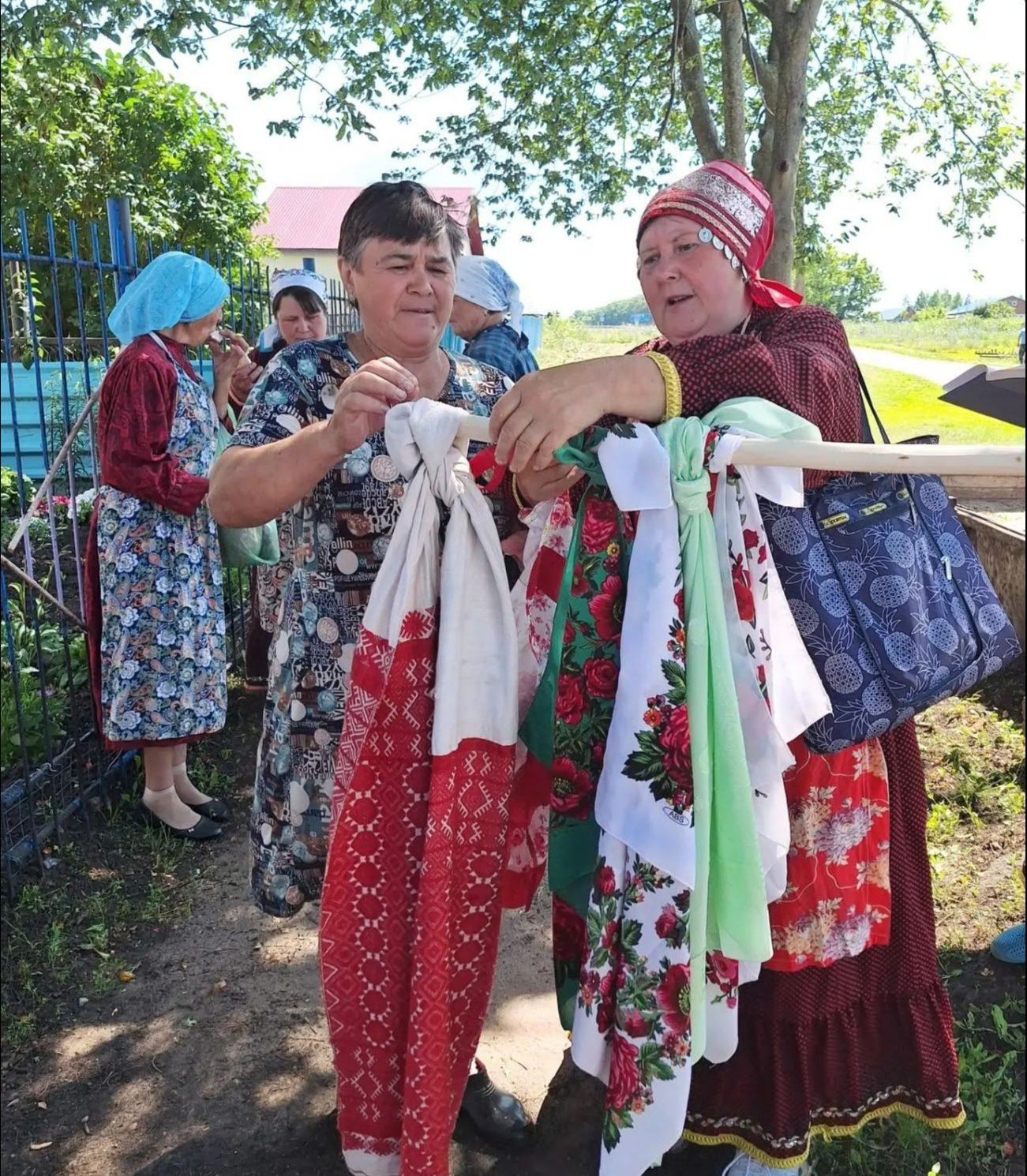 Бахта авылында «Сөлге җыю» йоласы узды
