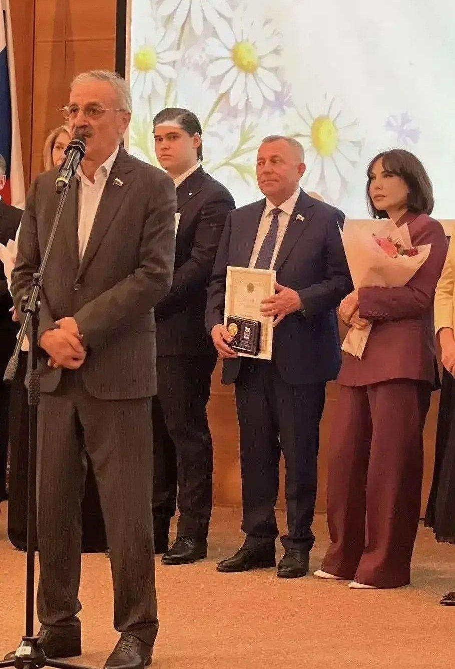 Маргарита һәм Анатолий Ивановларга «Мәхәббәт һәм тугырылык» медале тапшырылды