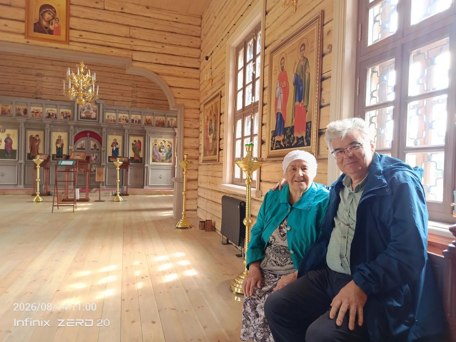 Татарстанның халык язучысы Аяз Гыйләҗевның гаиләсе  Югары һәм Урта Багражда булдылар