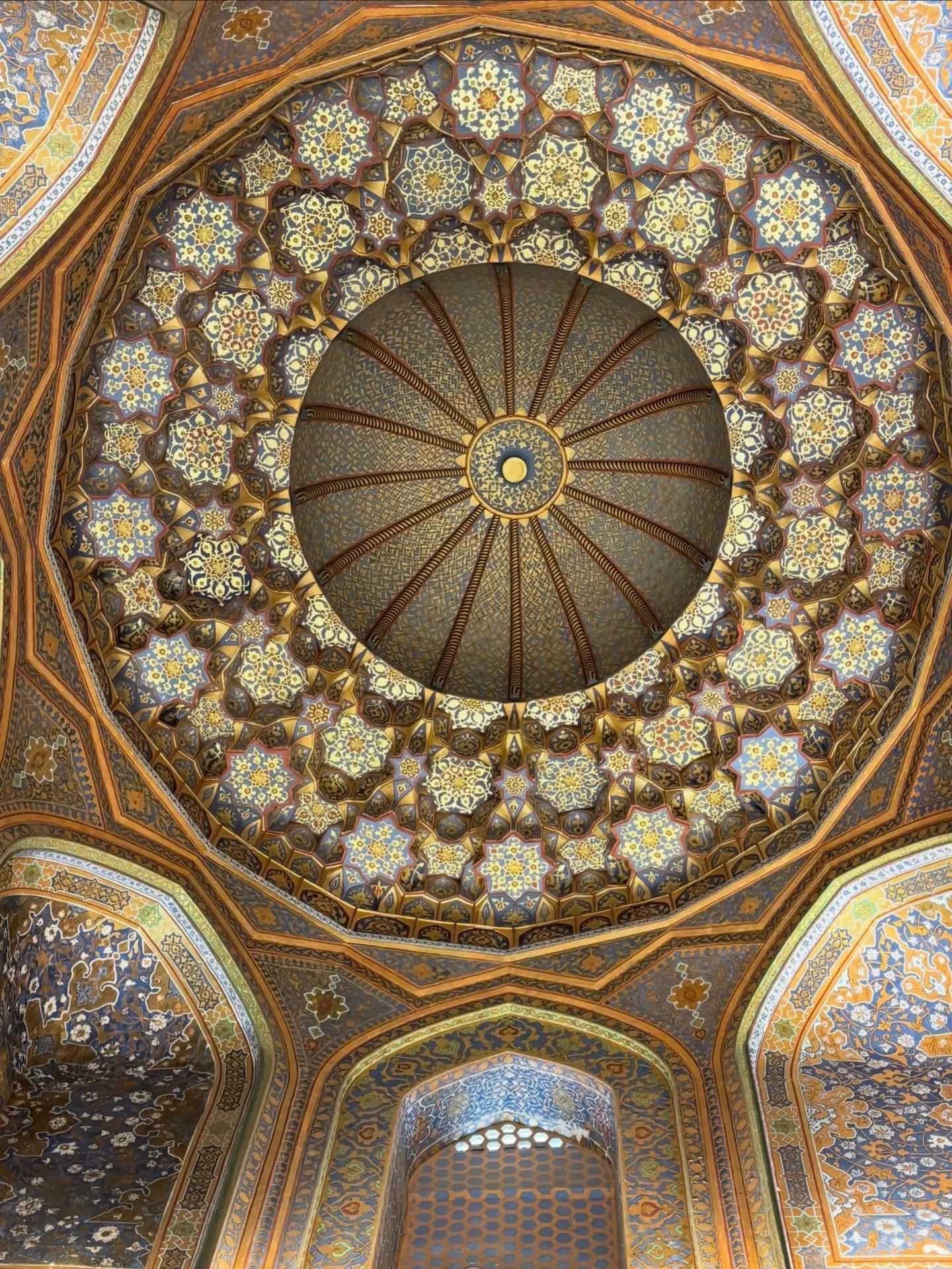 Кояшлы Үзбәкстанда: кодалар иленә сәяхәт