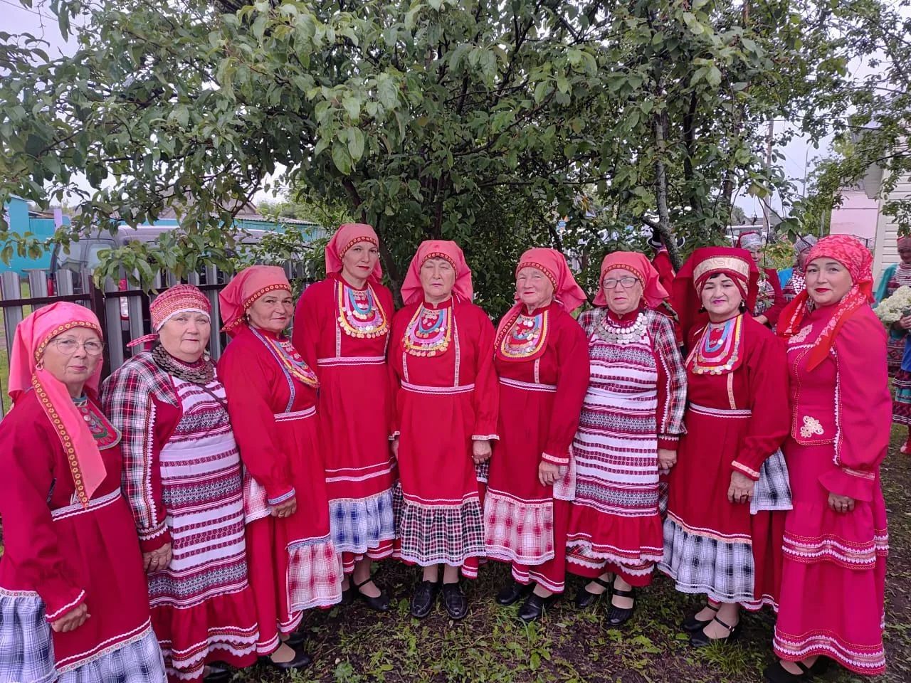 «Игәнә» күңелләргә җырлы юл сала