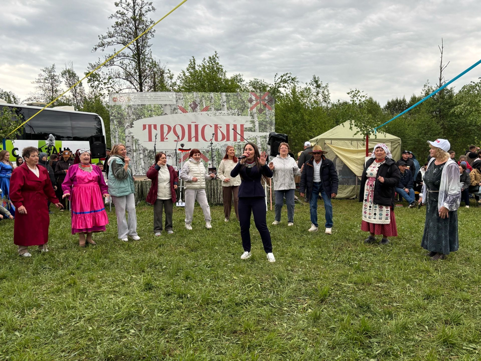 Субашта Тройсын бәйрәме