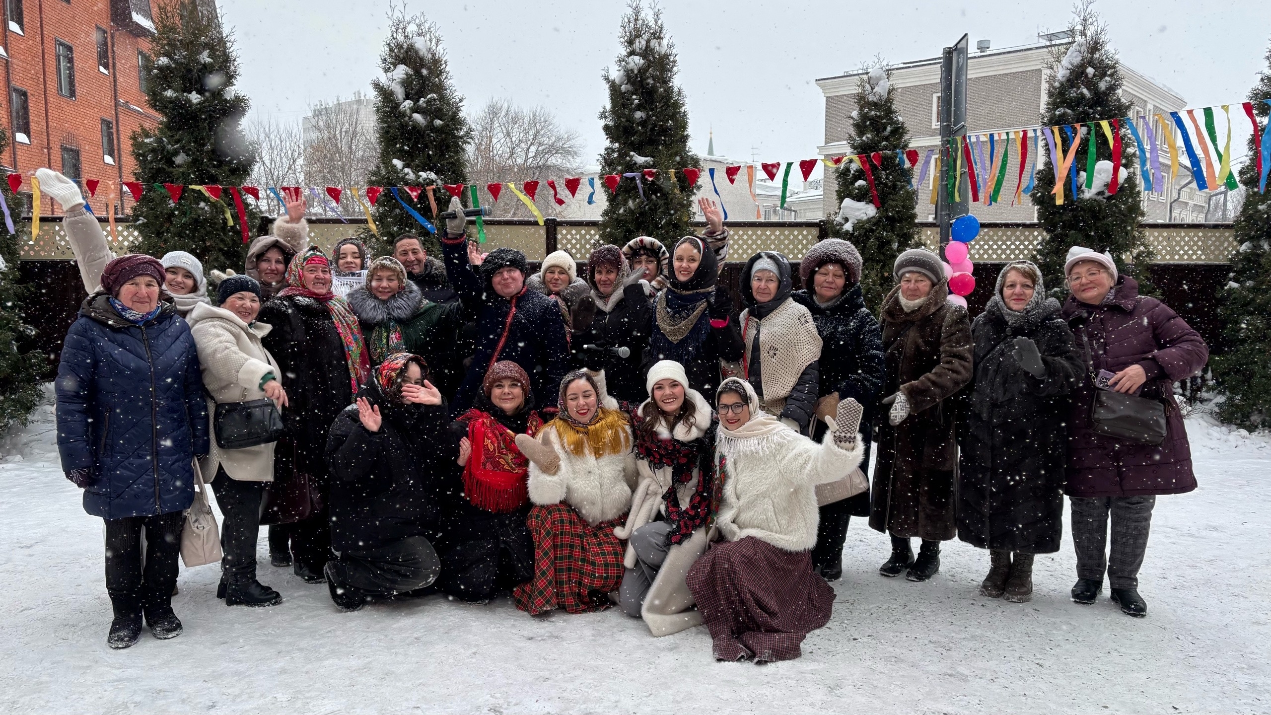 Я.Емельянов исемендәге мәдәни үзәктә Май чабу бәйрәме