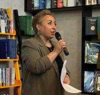 Луиза Янсуарның «Минем чәчем җиде толым» романыннан өзек