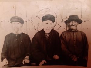 «Һәр нәрсәне теркәп барган»: Мәләкәснең укымышлы гаиләсе – Копалыгиннар