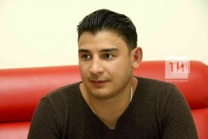 Данир Сабиров әбисе Зинаида Ефимова турындагы истәлекләрен сөйләде