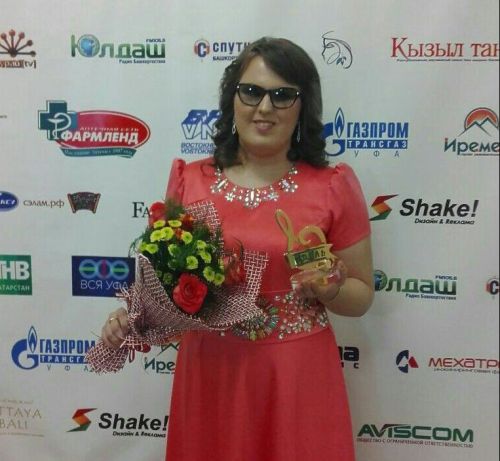 Альбина Абрамова: «Зарланмыйм, уфтанмыйм, дөньяга гашыйкмын»