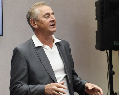 Җырчы Зөфәр Хәйретдинов Марс Макаров турында: «Ул минем төп критик иде»