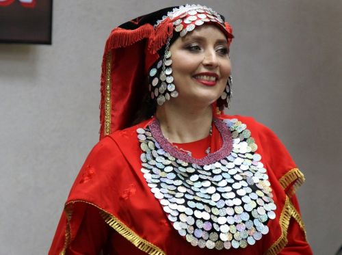 Людмила Аланлы: «Сөю генә булса икән Җирдә»