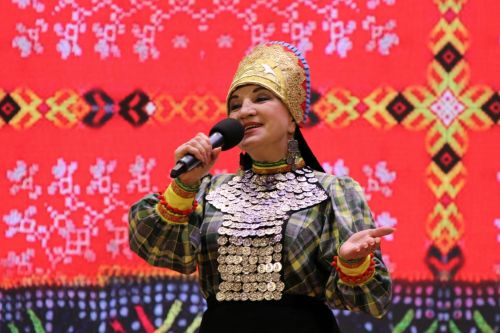 Казаннан Елена Данилова шигырьләре