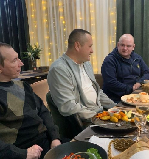 «Сез безнең өчен геройлар»:  Зәй керәшен оешмасы ялга кайткан хәрбиләрне кунакка җыйды