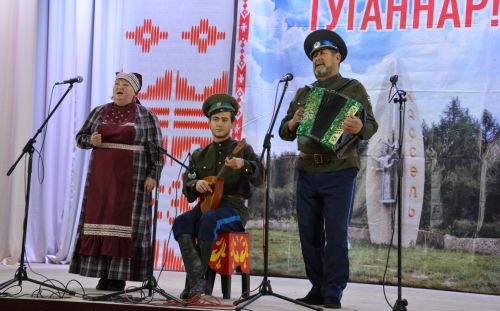 Нагайбәкләр җыруы: Түгәрәк күл уртасында